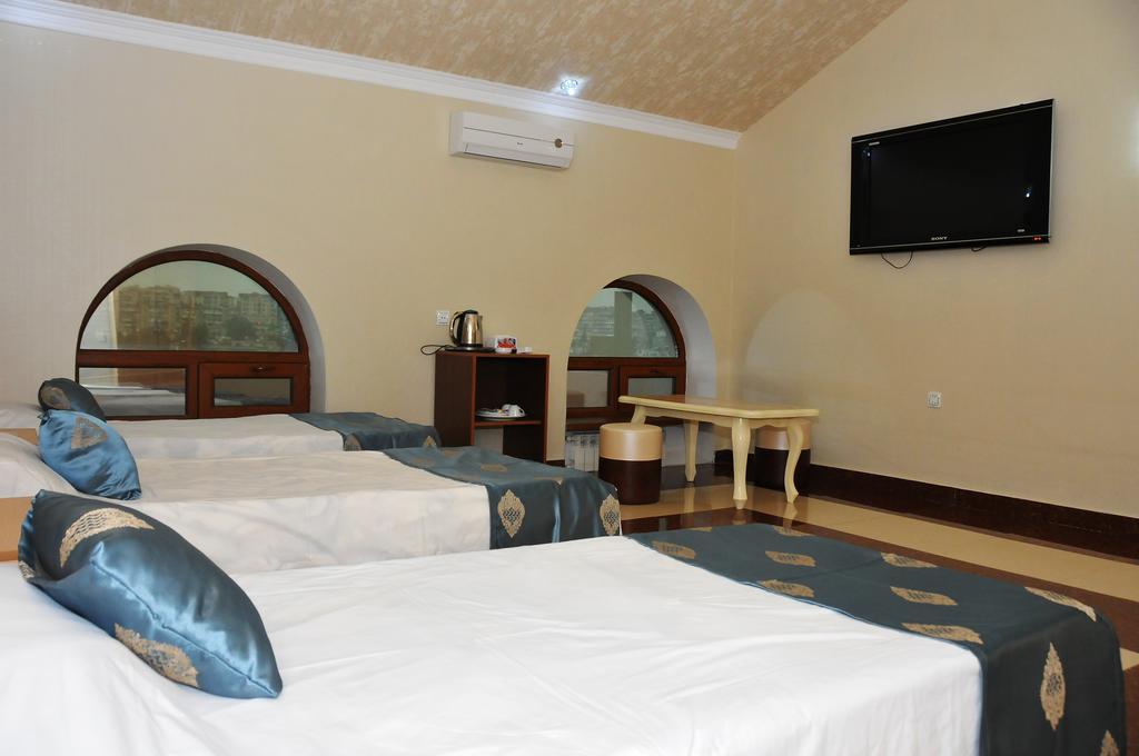 Xudaferin Hotel Baku Luaran gambar