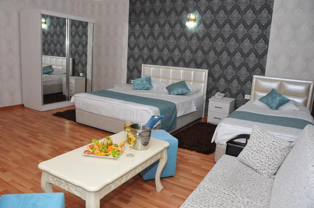 Xudaferin Hotel Baku Luaran gambar