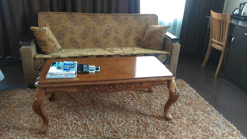 Xudaferin Hotel Baku Luaran gambar